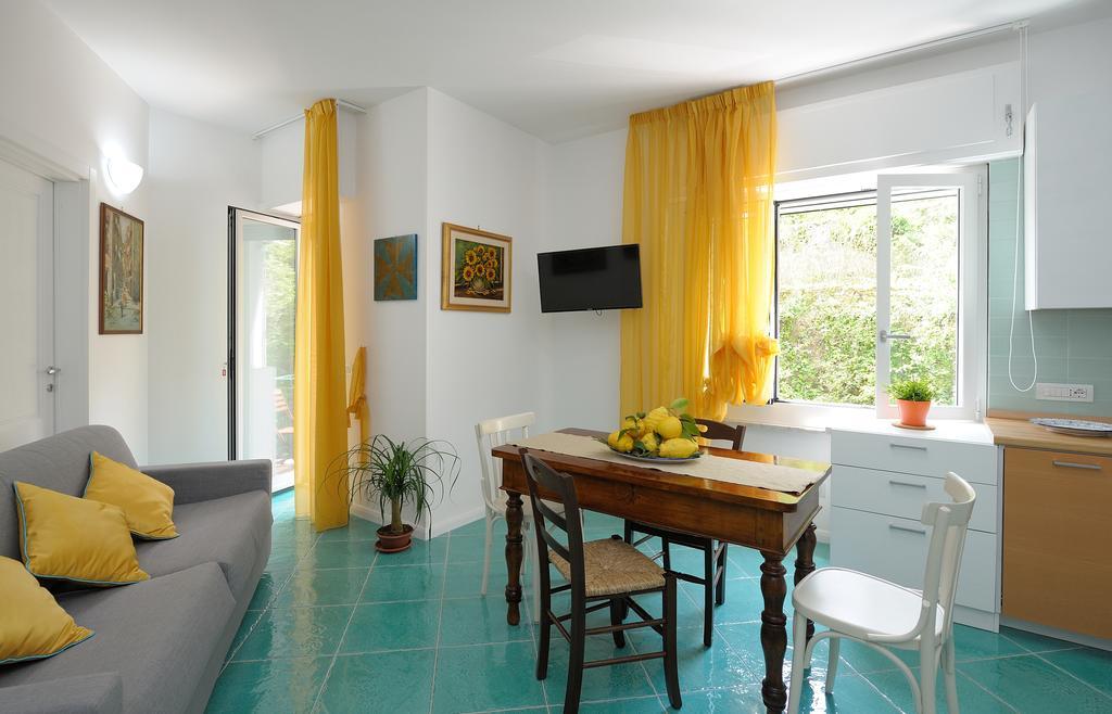 Amalfia Apartments Room photo